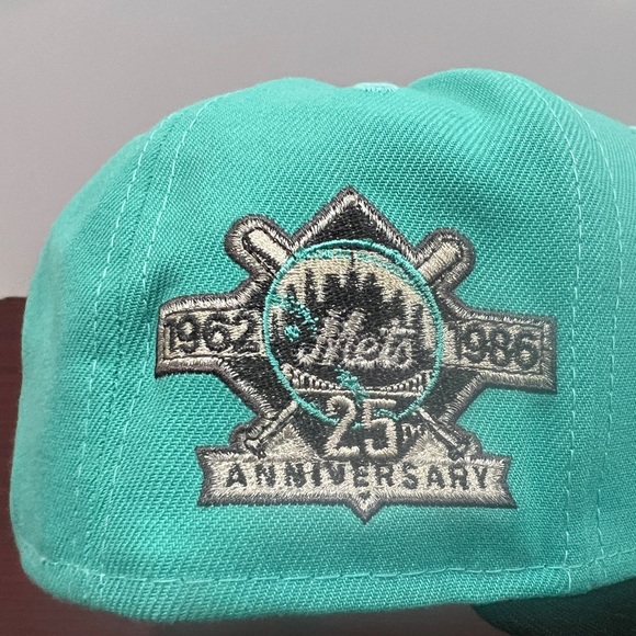 New Era, 59Fifty Fitted Hat, New York Mets, Green & Black - Picture 3 of 11